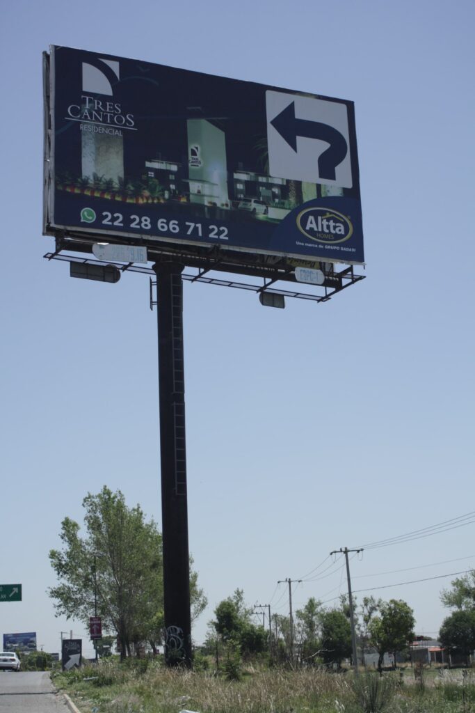 Render en publicidad impresa colocada en espectaculares viales